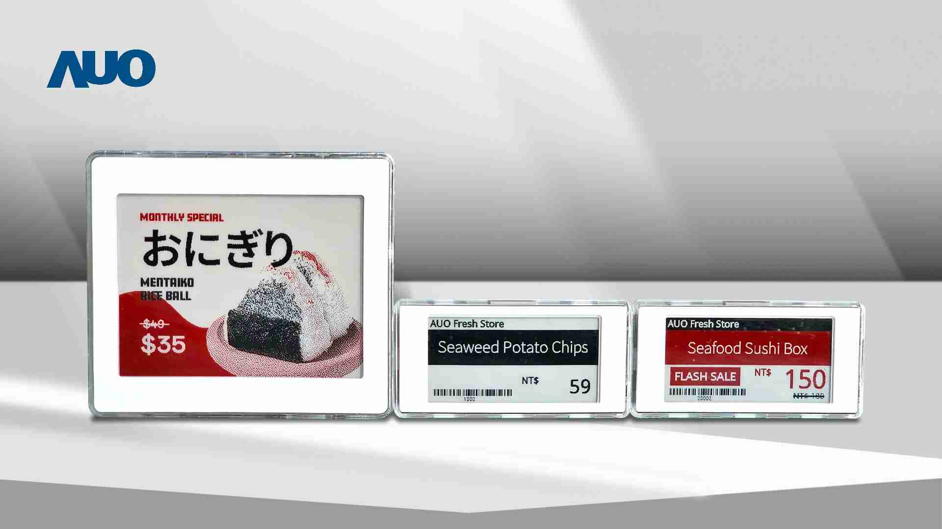 透过红龙扑克电子价格牌（ESL）系统，，，能取代纸本印刷，，，并因应市场变化，，，，动态调整营销策略，，，实时从总部远程管理和推播营销文宣，，提升顾客的消费体验